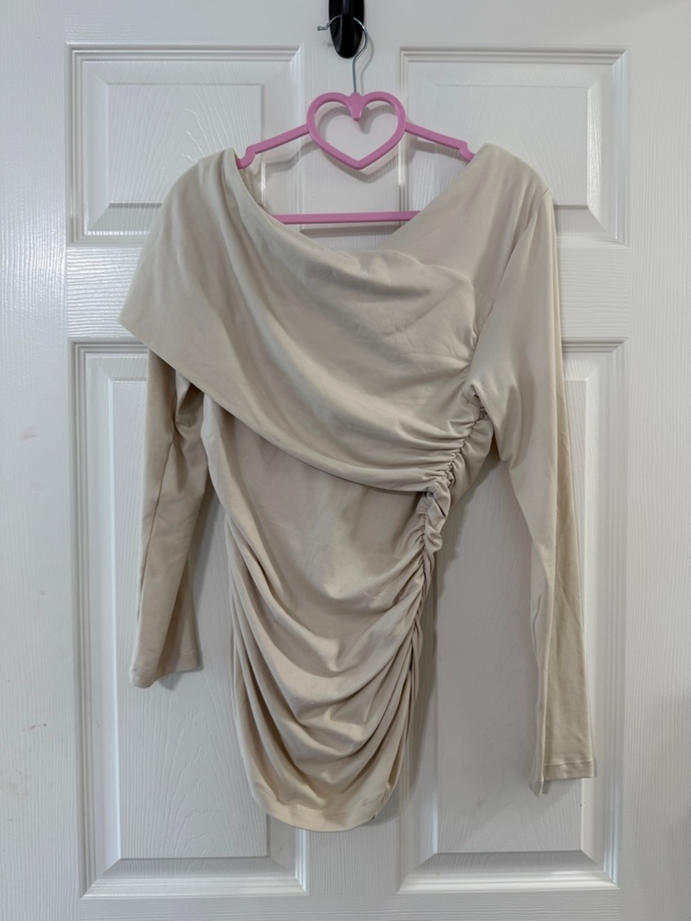 Susana Monaco Cream Ruched Long-Sleeve Draped Dress